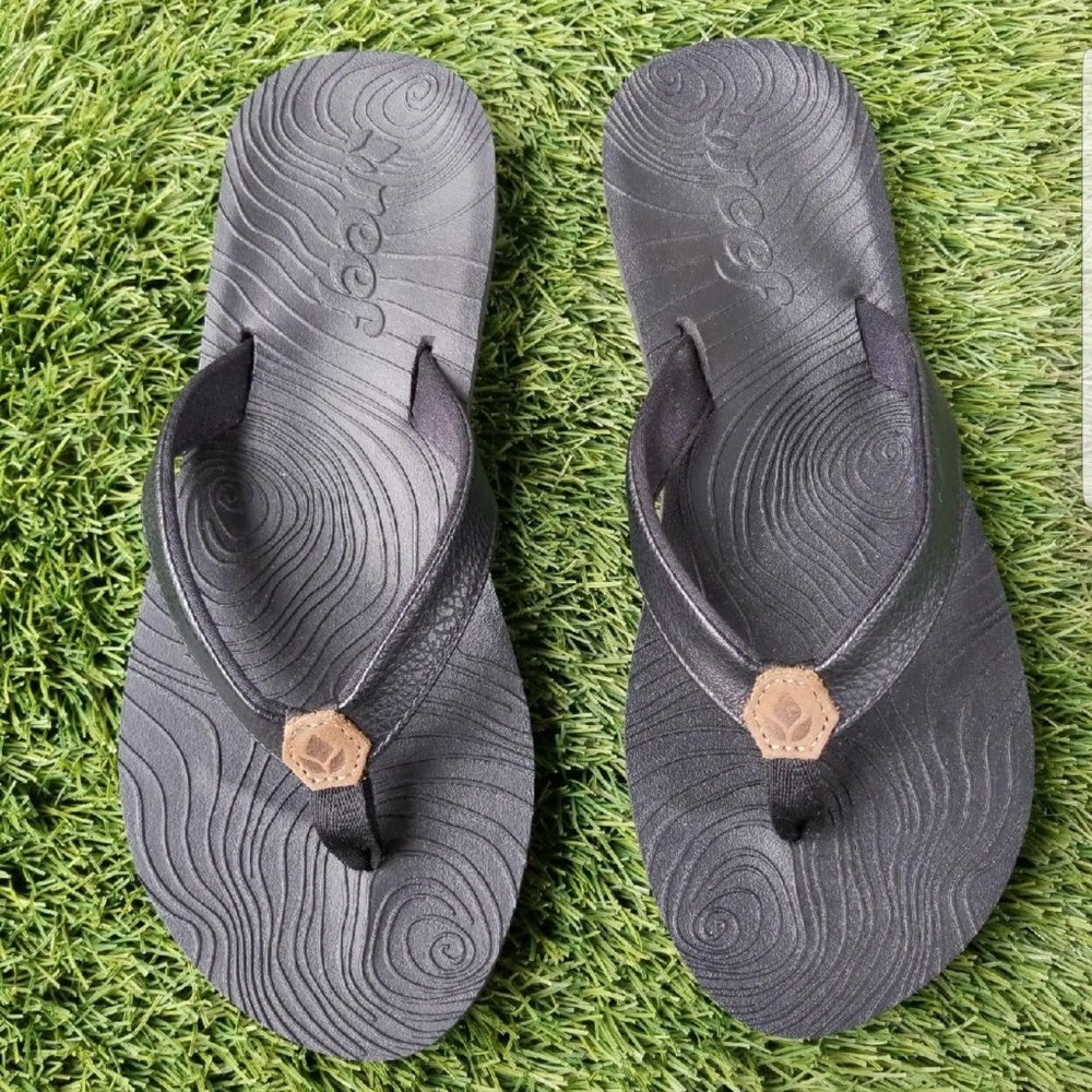 Reef Sandals 7